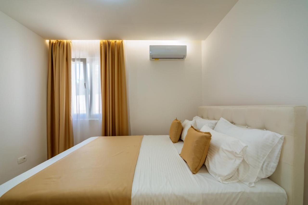 Hotel Ms Bar Kültér fotó